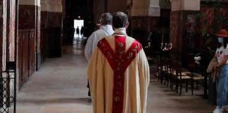 Obispos venderán "bienes" para indemnizar a víctimas de abusos, Francia