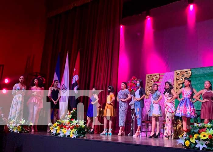 Gira departamental de Miss Teen Nicaragua, llega a León