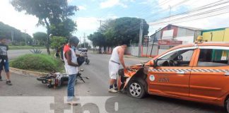 Managua: motociclista lesionado al impactar con un taxi en carretera norte