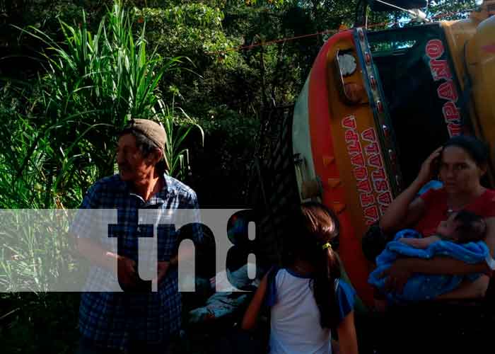Lesionados tras volcarse bus en Matagalpa