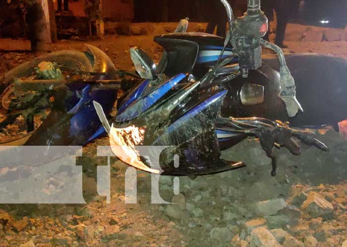Motociclista muere tras perder el control en Juigalpa