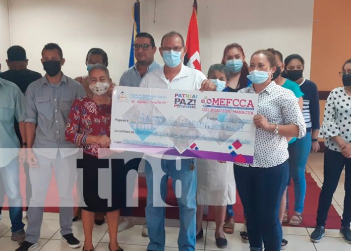 MEFCCA realiza desembolso para nuevos emprendimientos en Managua
