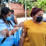 Vacunación contra el COVID-19 llega a un barrio más de Managua