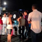 Conductor impacta a pasajeros que viajaban en una caponera, en Managua