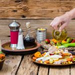 La dieta mediterránea mejora el rendimiento cognitivo en la vejez