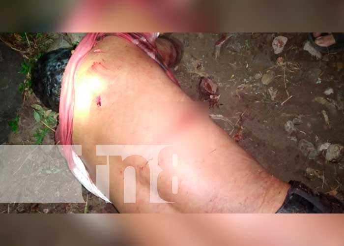 Hombre asesinado a machetazos en comunidad de Chontales