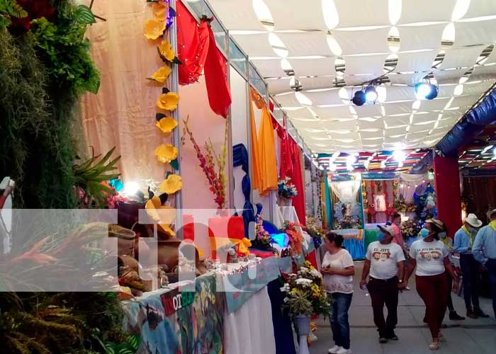 136 réplicas de santos, son presentadas en Managua
