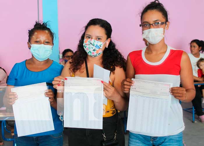 Ocotal: Gobierno de Nicaragua entrega créditos a mujeres emprendedoras