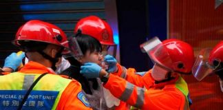 Hong Kong: Personas atrapadas en un rascacielos