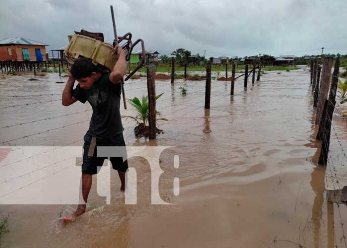 Afectaciones en barrios de Bilwi debido a las fuertes lluvias