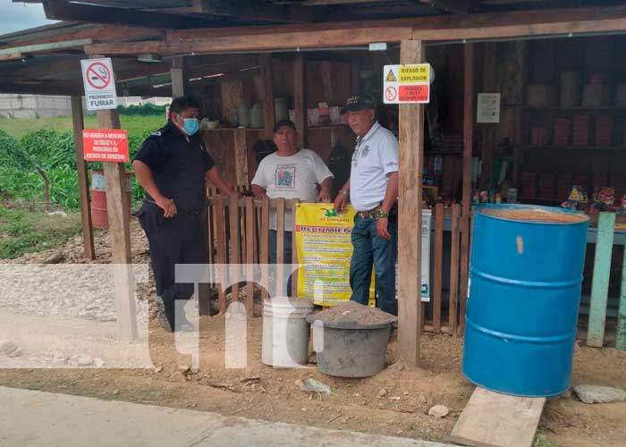 Comerciantes de pólvora reciben visita de autoridades en Matiguas, Matagalpa