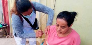 Jornada de vacunación casa a casa contra el COVID–19 en Villa Reconciliación, Managua