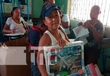 Niños de Bilwi reciben su juguete enviado por el Gobierno de Nicaragua