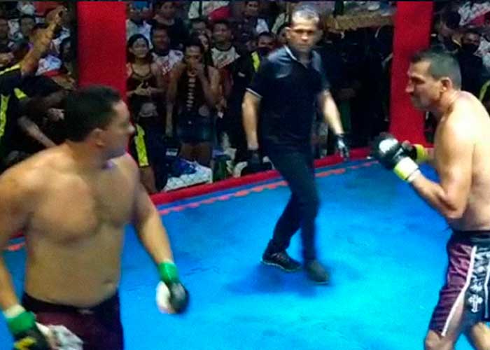 Insólito: Dos brasileños resuelven sus diferencias en un ring de MMA