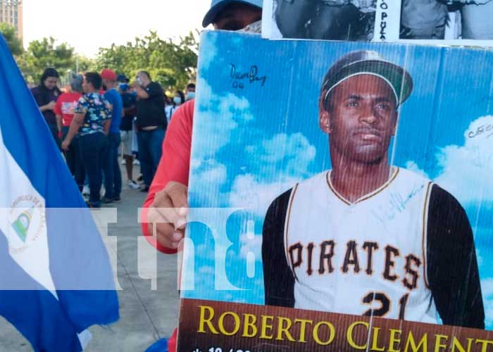 Homenaje a Roberto Clemente en Nicaragua