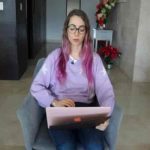 La 'youtuber' mexicana 'YosStop' ofrece disculpas a joven agredida en video