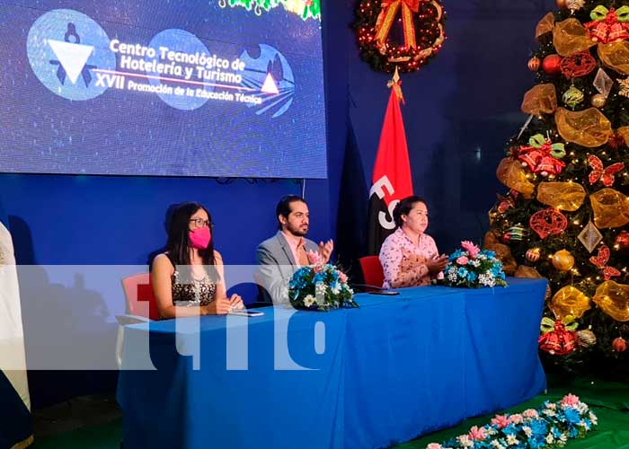 Graduación de nuevos técnicos en hotelería y turismo en Nicaragua
