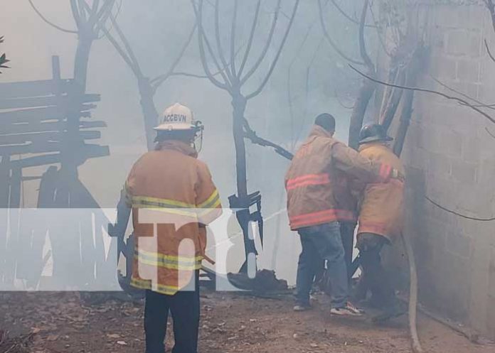 Incendio en un barrio de Ocotal