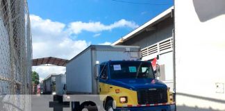 Camiones con juguetes para distribuirse en Managua
