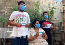 Familias del Distrito VI en Managua reciben vacunación casa a casa