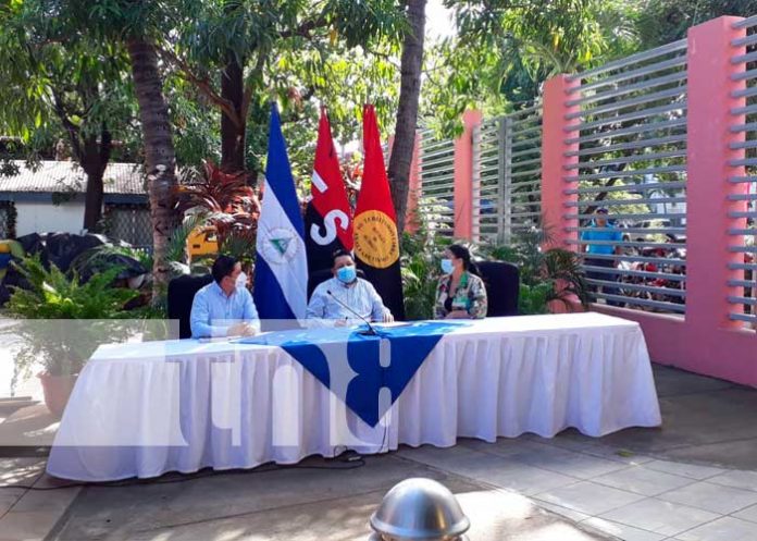 Conferencia de prensa del MINED Nicaragua