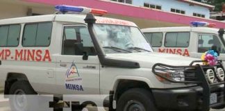 MINSA entrega ambulancias a Boaco y Diriamba