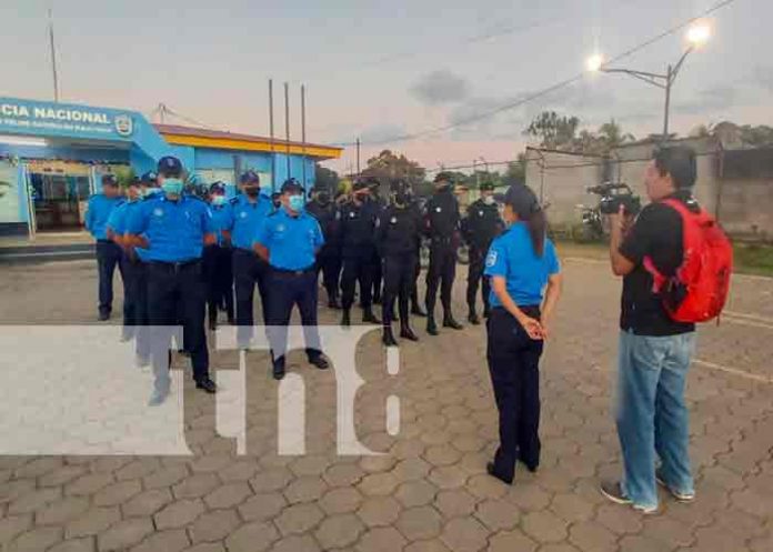 Policía Nacional ejecuta el banderillazo de Fin de Año en Nandaime
