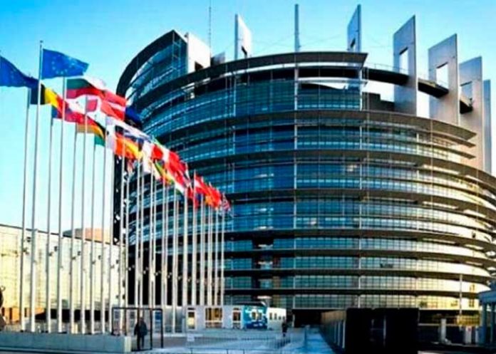Cuba acusa a Parlamento Europeo de 