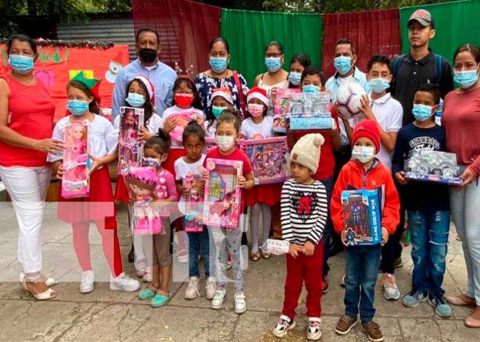 Niños de Somoto reciben juguetes por parte del Gobierno