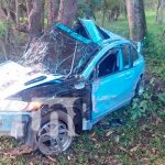 Conductor se estrella contra un árbol en Matiguás