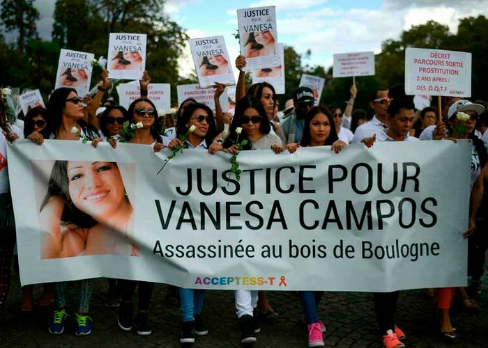 Juzgan a hombres que asesinaron a transexual de origen Peruano