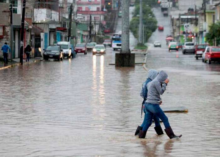 60 mil familias afectadas y 22 han fallecidos por lluvias en Bolivia.