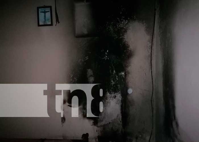 Incendio en vivienda deja pérdidas materiales en Jalapa