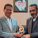 Embajador de Nicaragua en Irán visita el centro de literatura