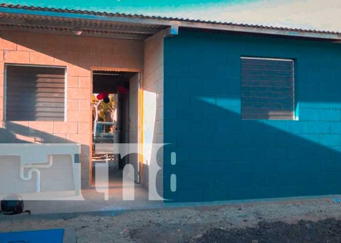 Alcaldia de Ocotal entregó otra vivienda del Programa Bismark