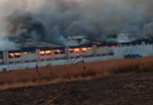 Tremendo incendio en una fábrica de Mexico (Video)