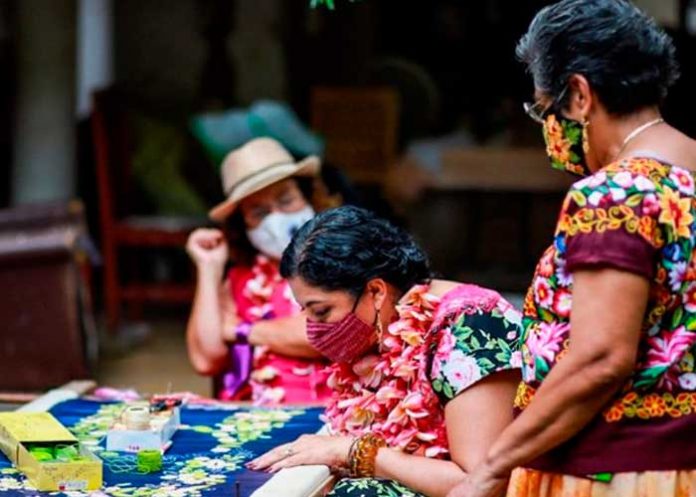 Mexicanos denuncian el plagio de sus diseños por marcas textiles internacionales