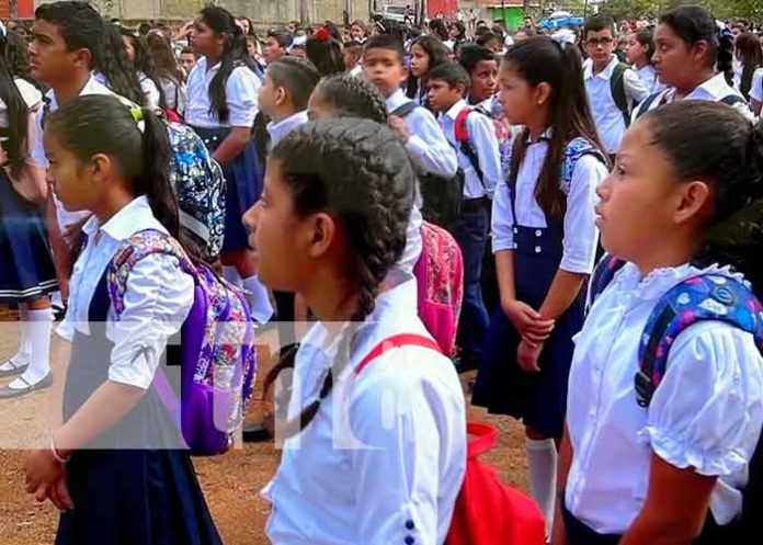 Merienda escolar garantizada para estudiantes de Jalapa
