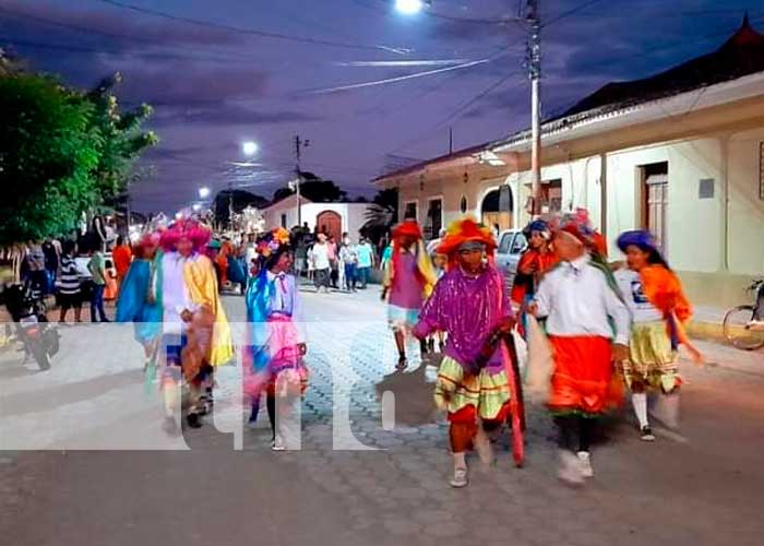Con entusiasmo se realizó el "carnaval de la alegría" en Nandaime