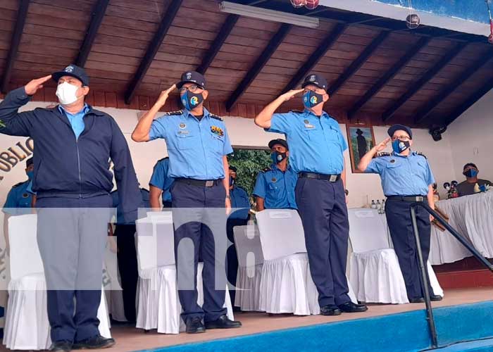 Jefes policiales en academia de formación en Nicaragua