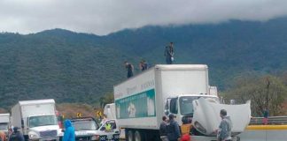 ¡Nota trágica en México! Varios migrantes heridos tras choque de camión