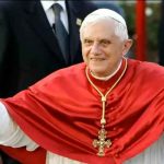 Benedicto XVI reacciona ante informe sobre sus abusos sexuales