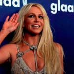 Britney Spears se destapa y comparte fotos como Dios la trajo al mundo