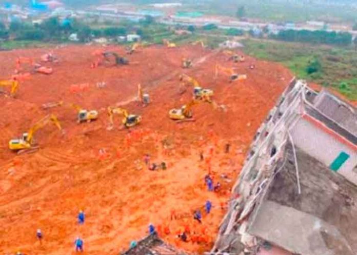 14 muertos por el desprendimiento de tierra en una obra en China