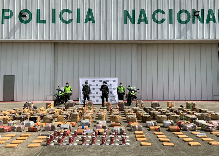 ¡Qué creativos! Incautan 20 mil cocos con cocaína líquida en Colombia