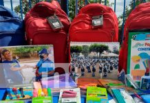 Hijos de funcionarios de las dependencias reciben paquetes escolares