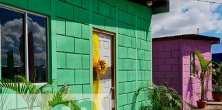 Entregan 100 viviendas en Villa Flor de Pino en Managua