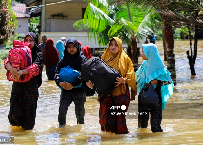 24.000 evacuados y dos muertos en inundaciones en Indonesia