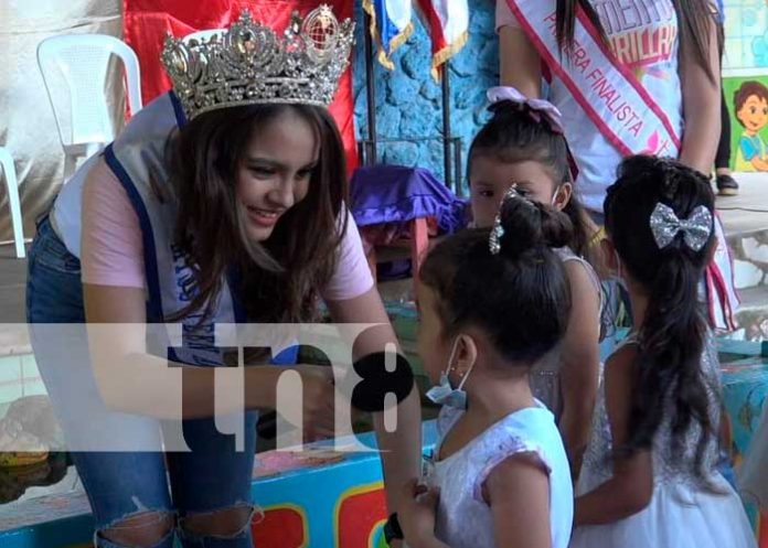 Miss Teen Nicaragua visita colegio en León