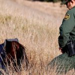 ¡No más sueño americano!: Migrante muere huyendo de la Guardia en Texas
